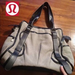 Lululemon gym satchel bag